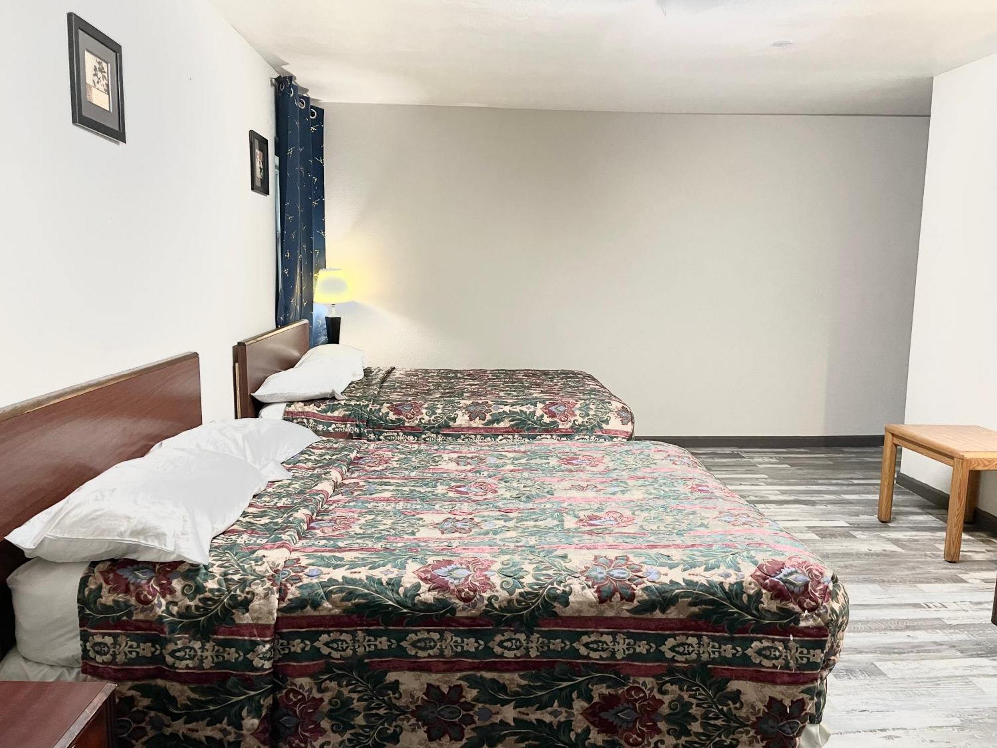 Azure Sky Motel Fort Scott Εξωτερικό φωτογραφία